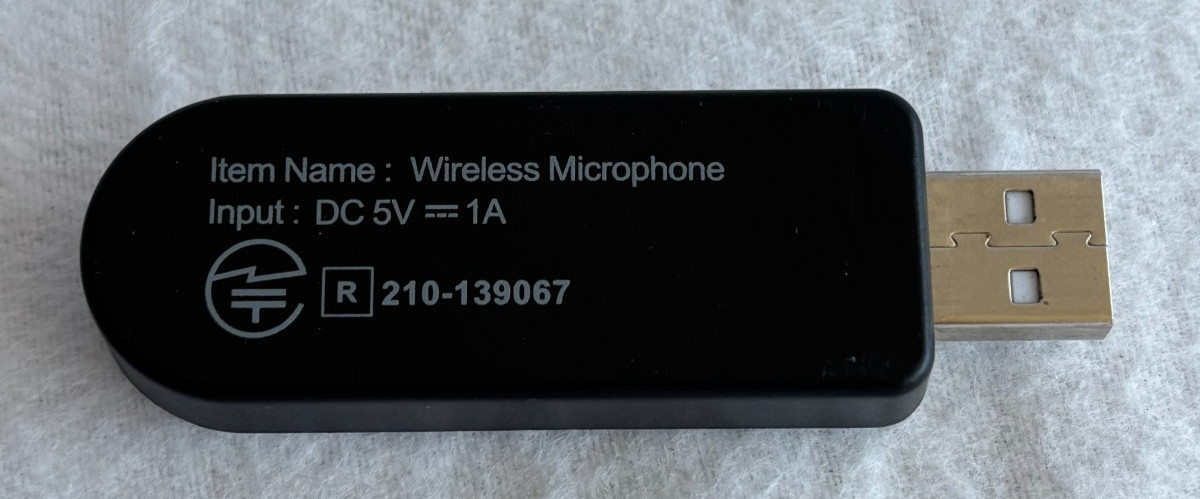 LOCOCO WIRELESS MICROPHONE USB ONLY