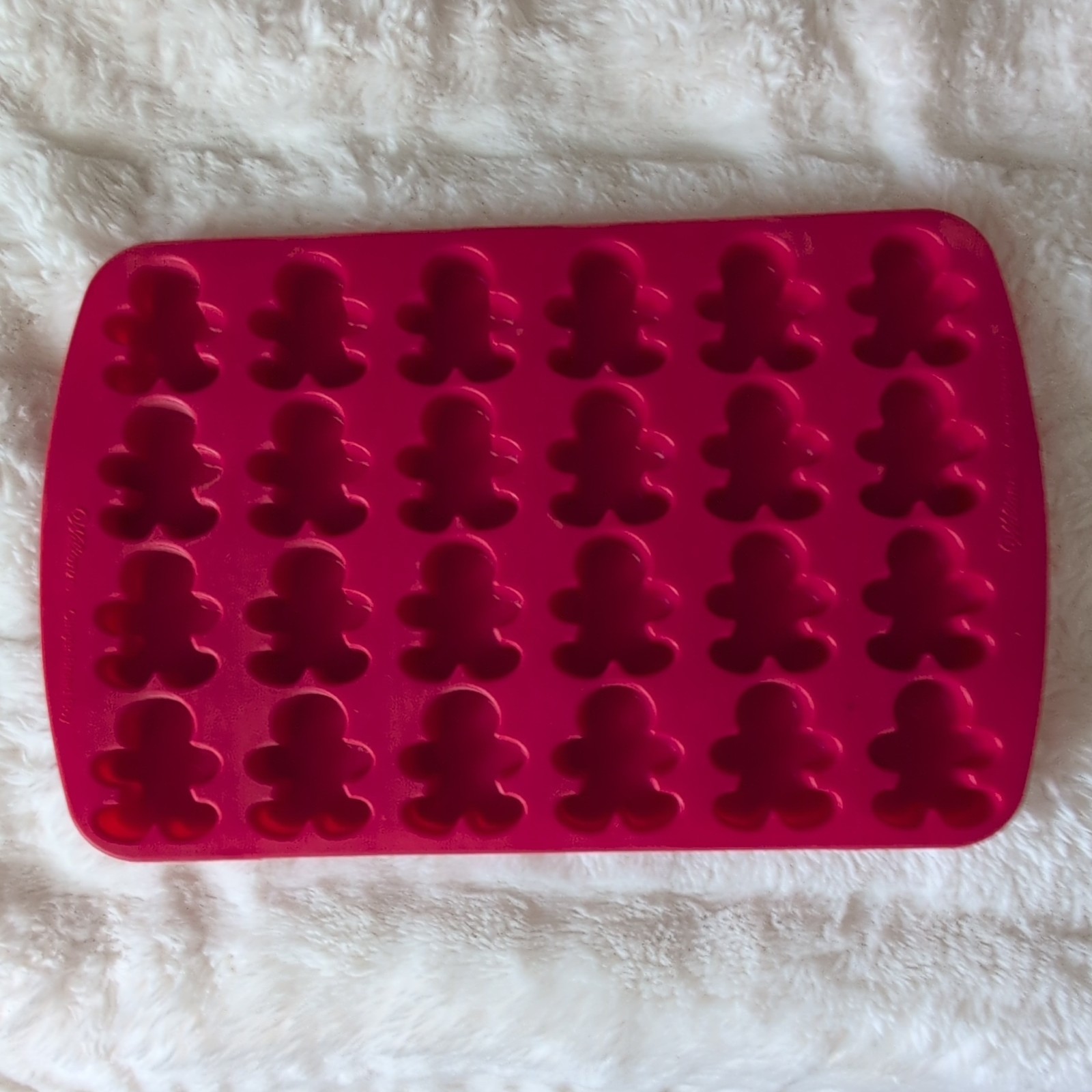 Assorted Silicone Stackable Ice Cube Trays and molds Red and Gray