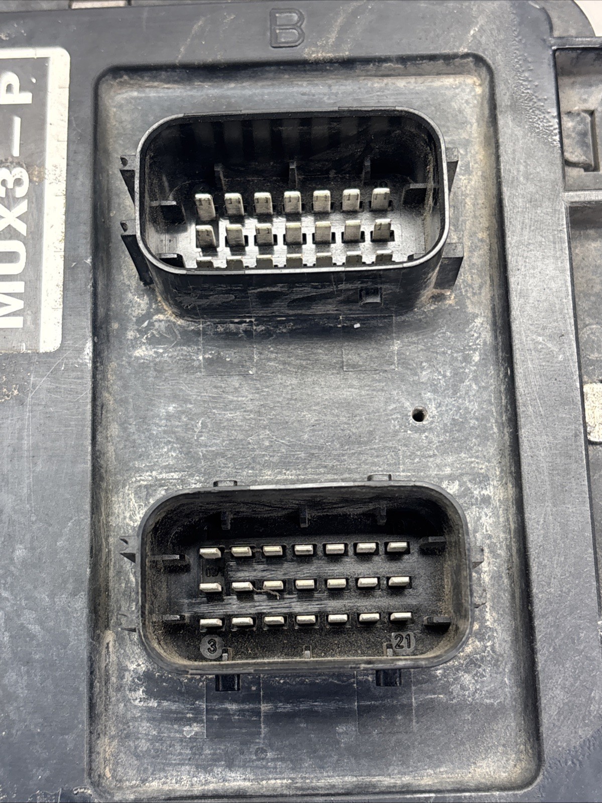 PACCAR A2C8070310195 KENWORTH T680 CHASSIS CONTROL MODULE, CA