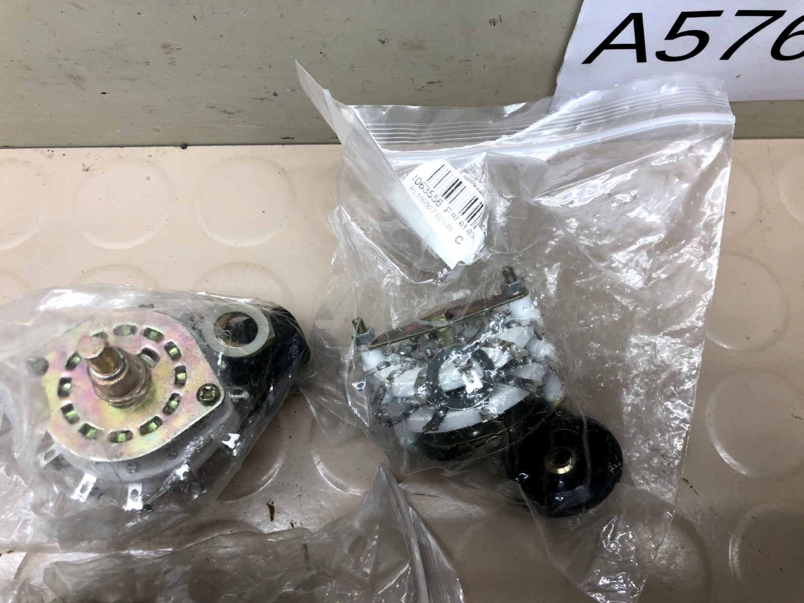 Vintage Rotary Switch Lot - NOS