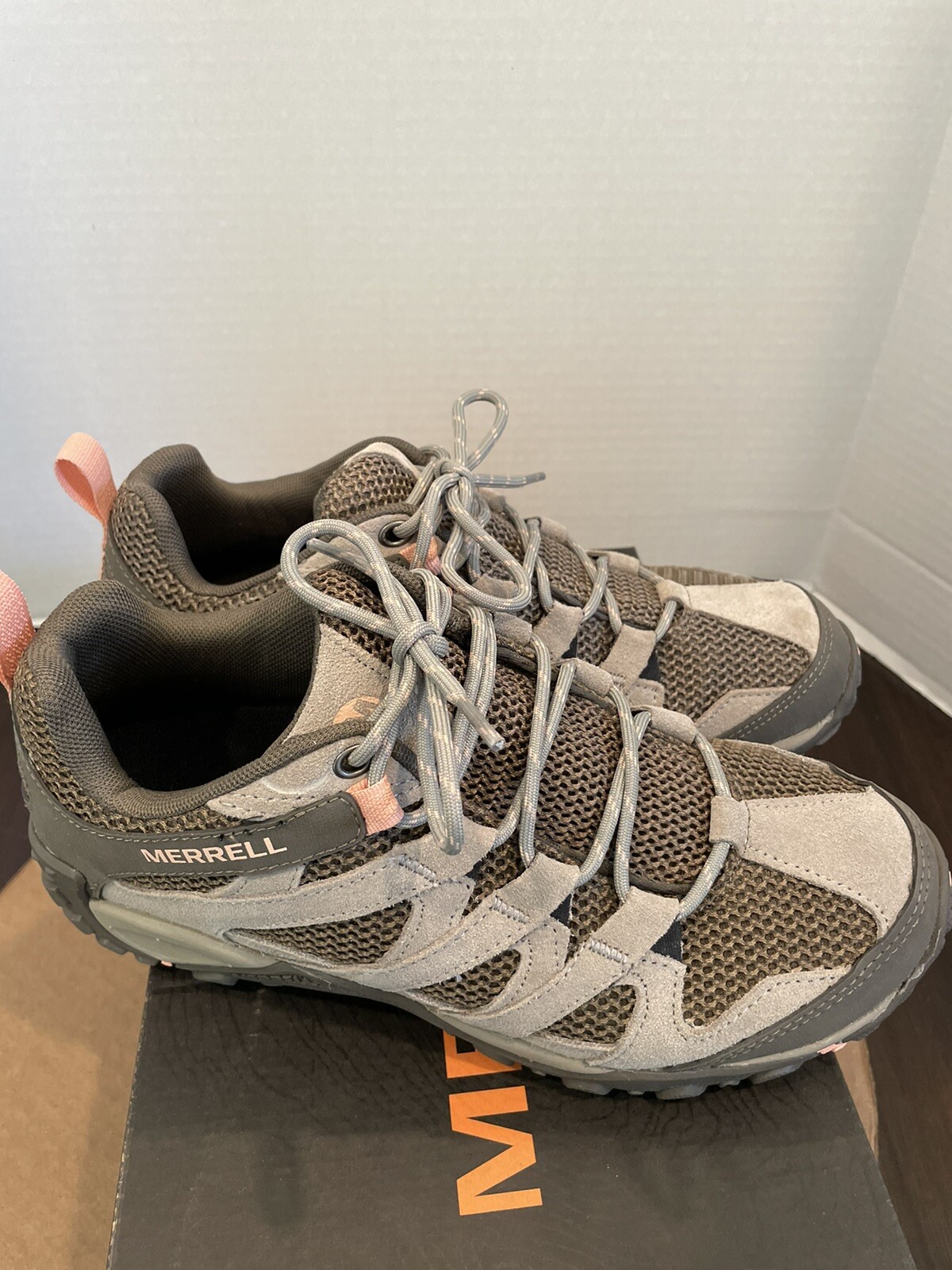 Merrell Womens Alverstone Hiking Shoes Aluminum Trail shoes Size 9.5