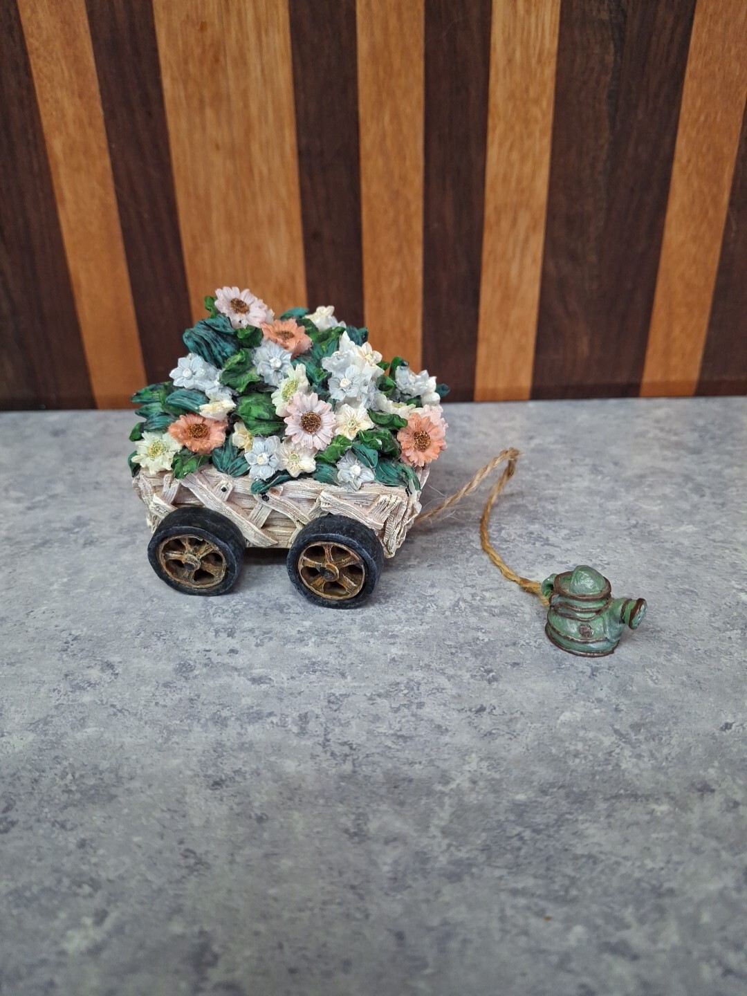 Wagon Basket With Watercan Resin