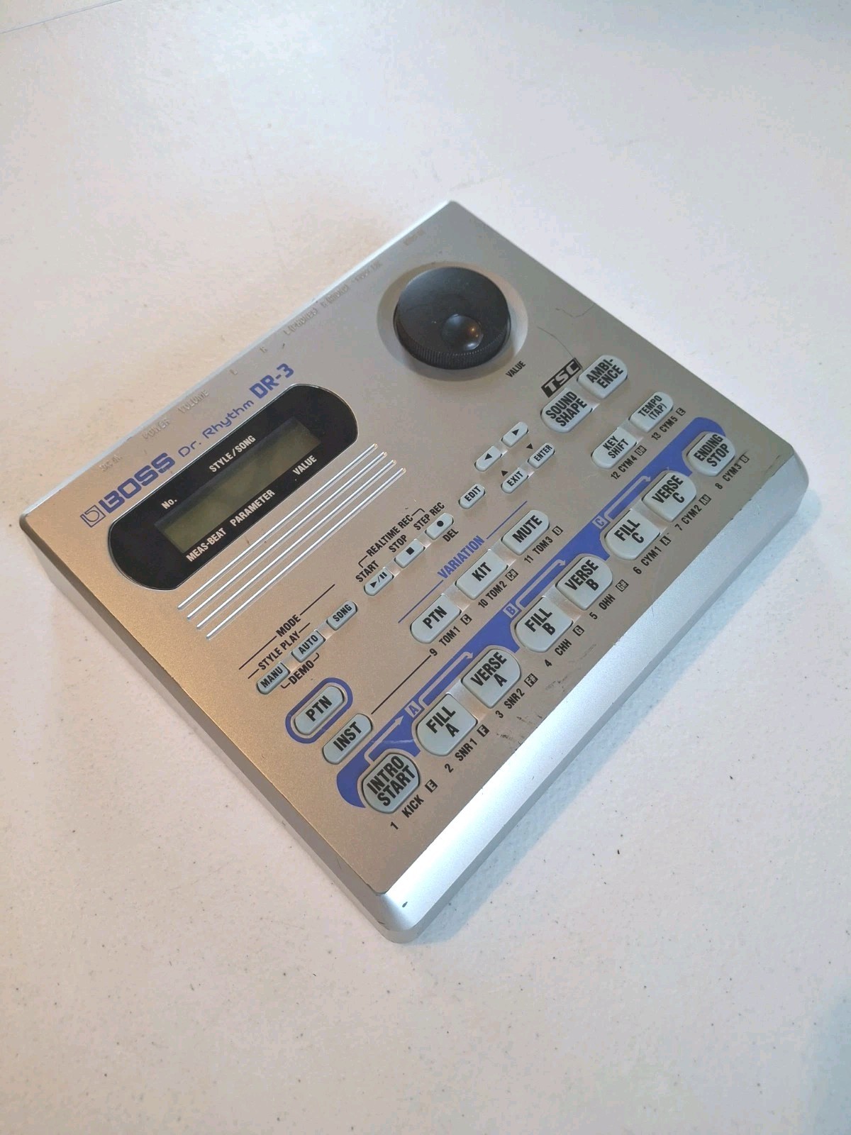 BOSS DR-3 Dr. Rhythm Drum Machine -  Rhythm Section - W/Boss power supply