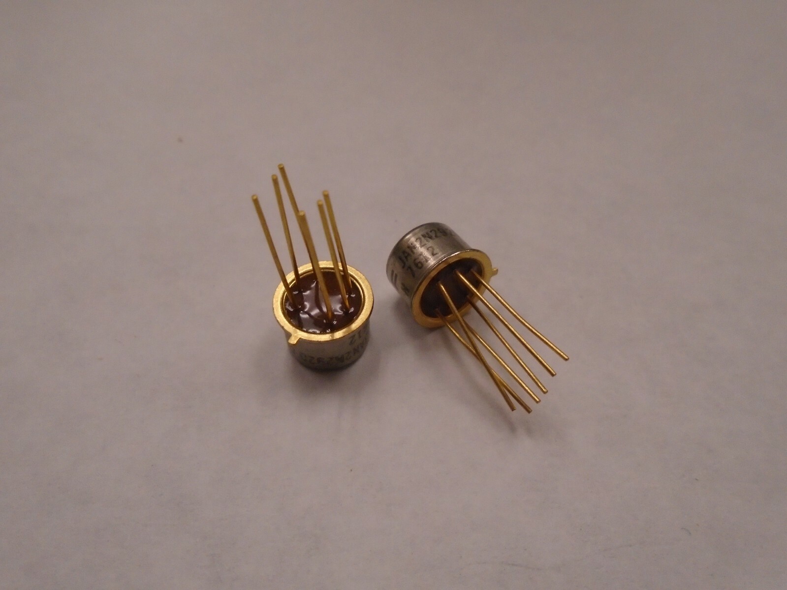 2 PCS. JAN2N2920 CFJ H7612 BIPOLAR TRANSISTORS MADE IN HONG KONG A317