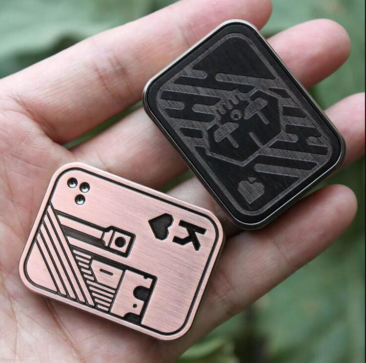 Wood Click Clicker Poker Slider Push Card Hand Fidget Decompression EDC Gift Toy