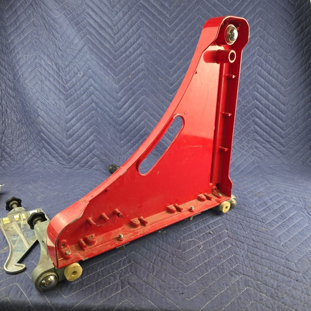 ROBERTS 10-900 Vinyl Tile Cutter 12"