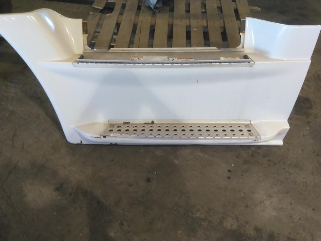 For 2016 FREIGHTLINER CASCADIA 125 SIDE FAIRING Left , OH