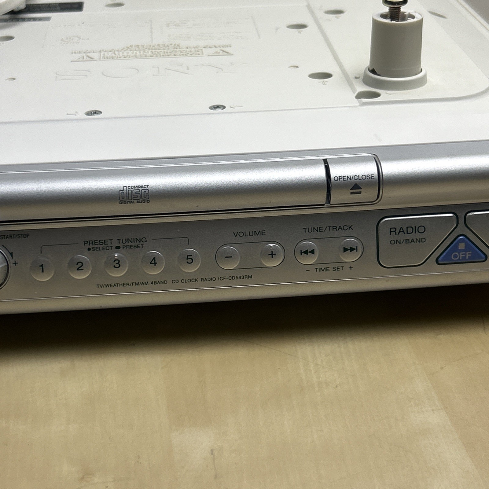 Sony ICF-CD543RM Under Cabinet Radio CD Player Clock
