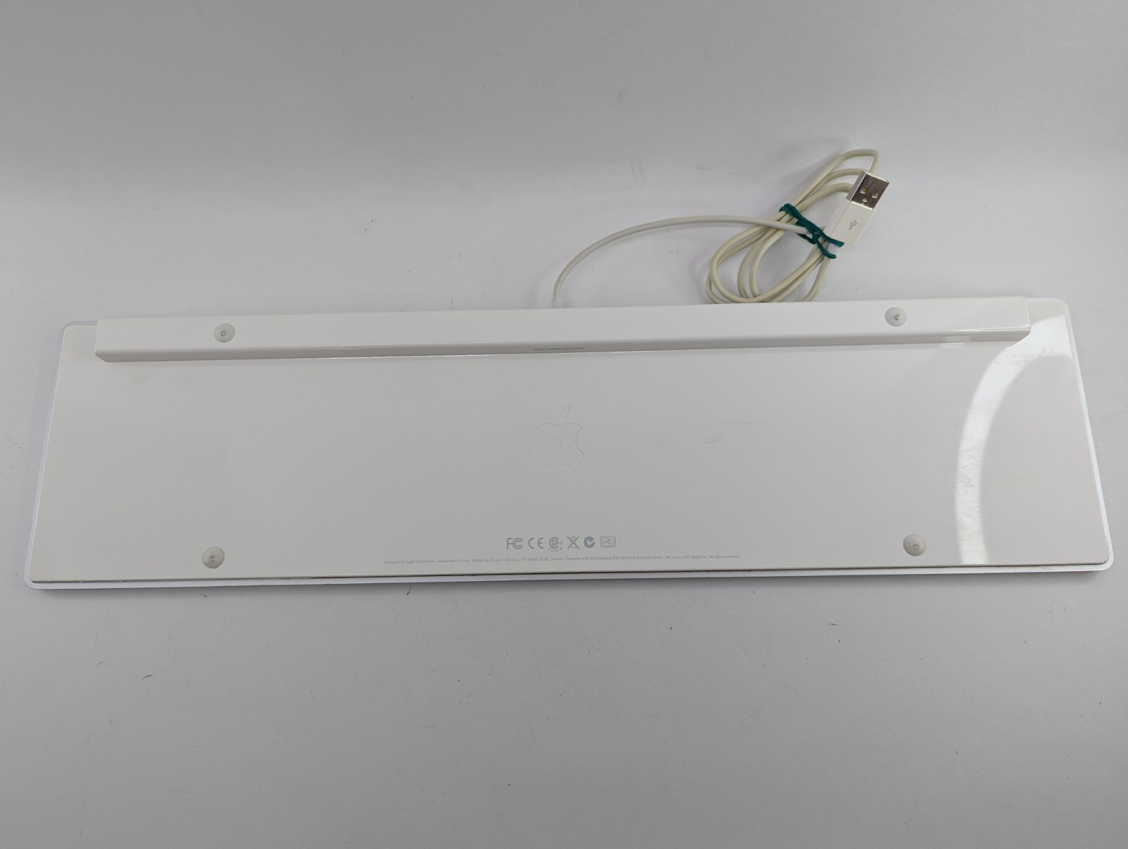 Apple USB Wired Full Keyboard A1243 Authentic Apple Aluminum