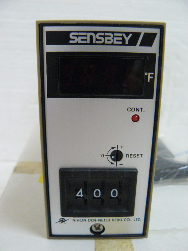 SENSBEY KSS-0301CV-1-57-B TEMPERATURE CONTROLLER NEW