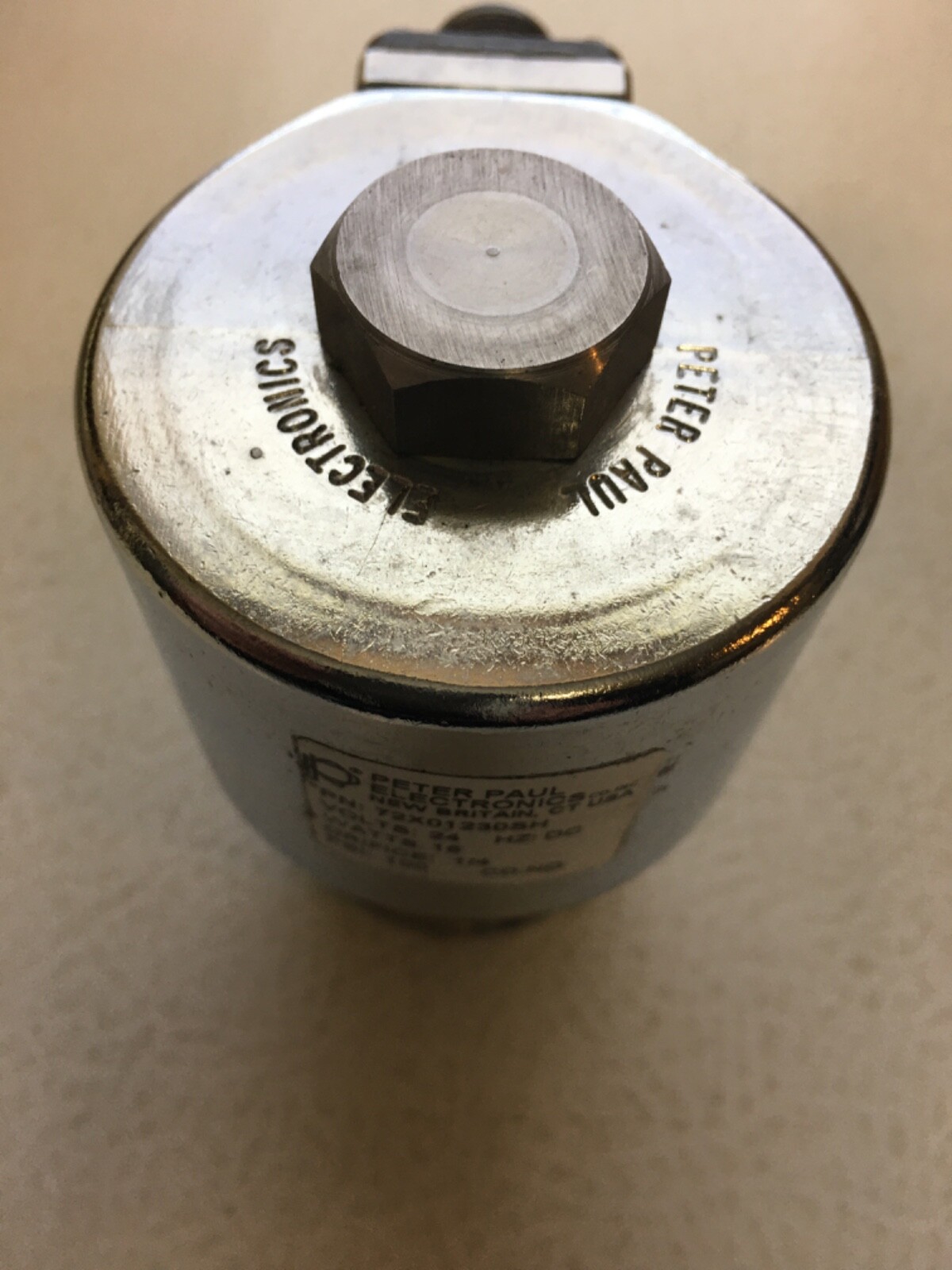 PETER PAUL 72X01230SH VALVE (bin36)