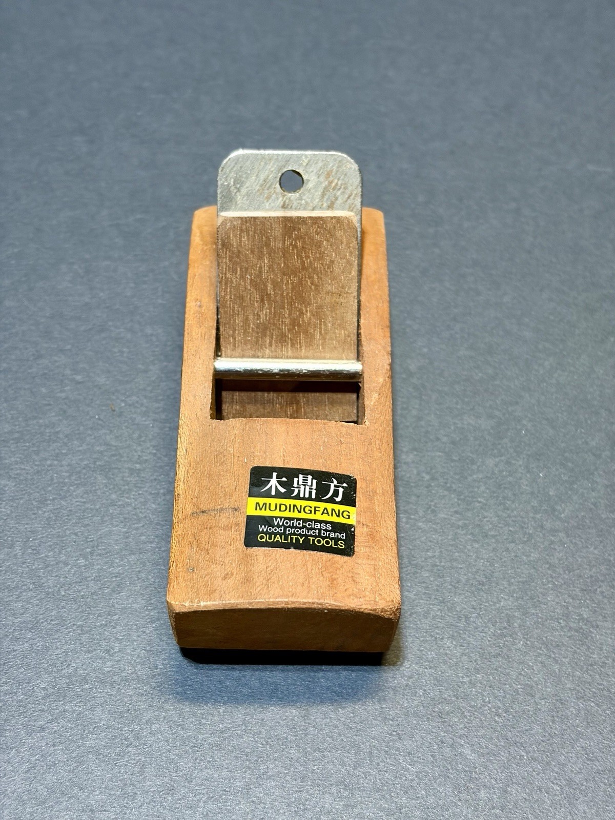 Flat Plane Bottom Edged Hand Tool