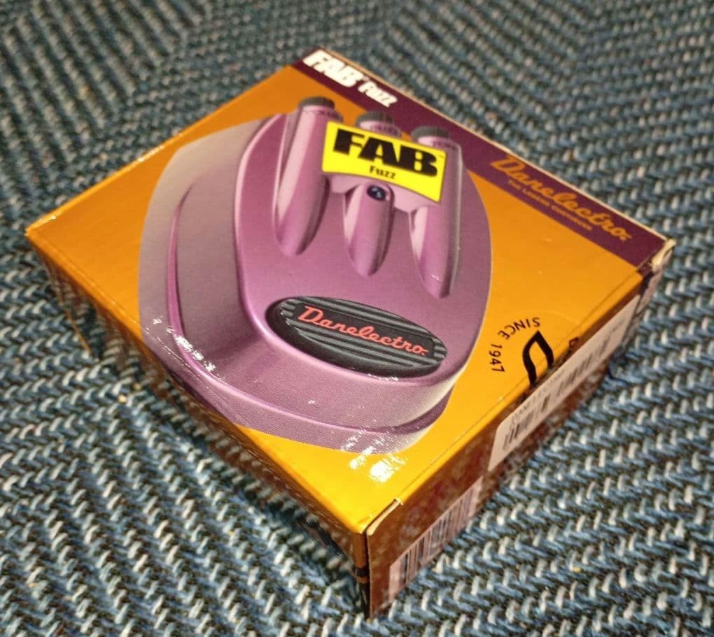 Danelectro FAB Fuzz with Box