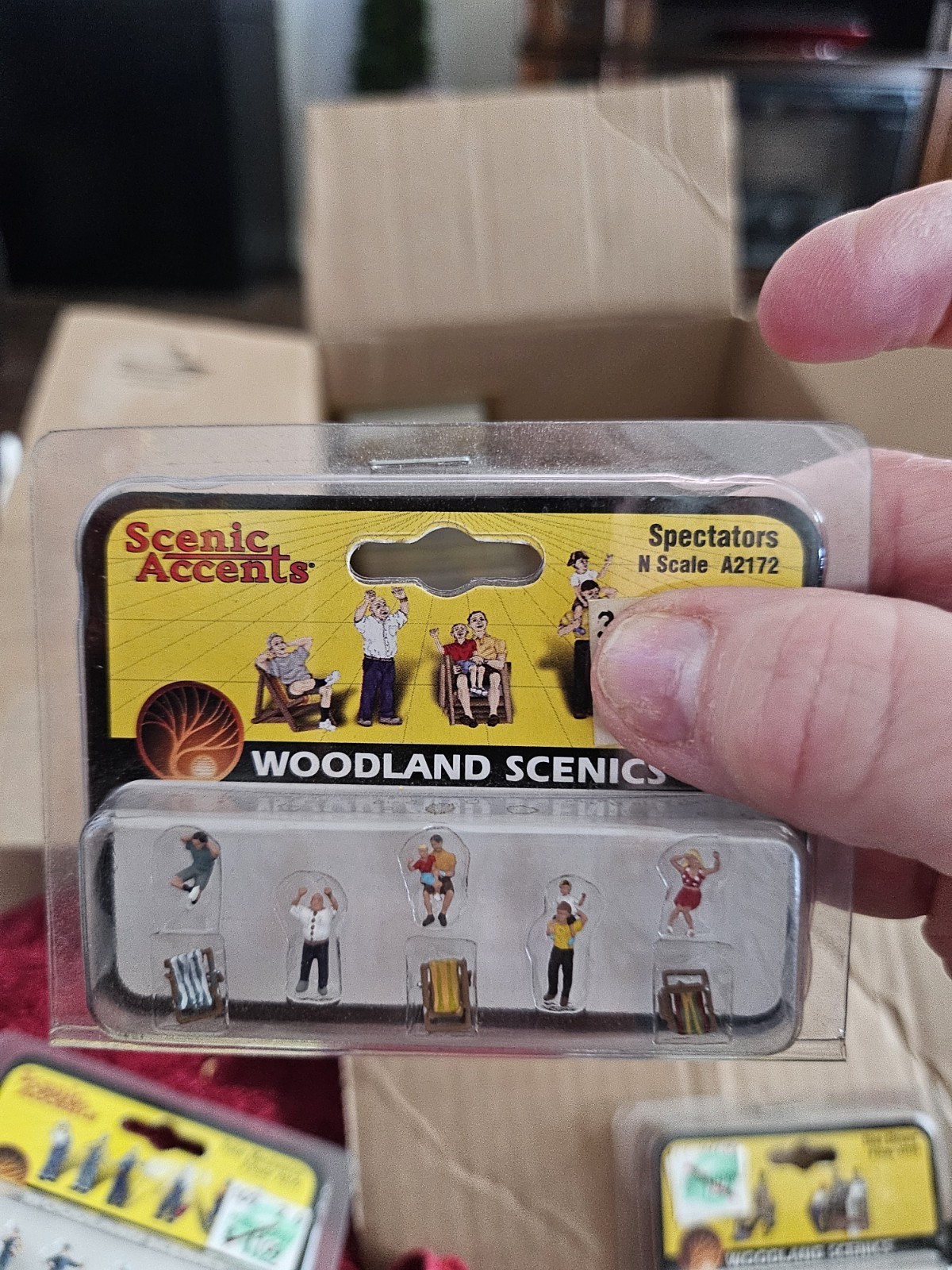 Woodland Scenics N Scale Scenic Accents #A2172 Spectators