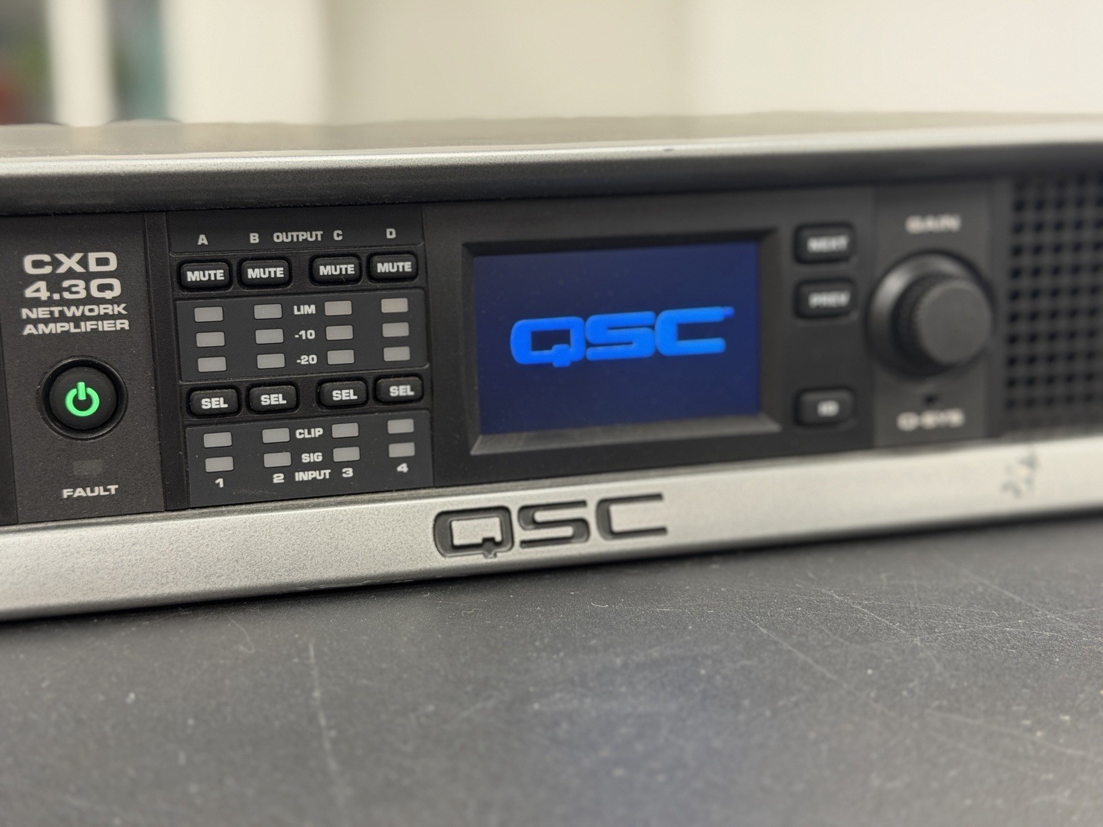 QSC CXD 4.3Q 4-Channel Network Processing Amplifier CXD4.3Q Factory Reset Tested