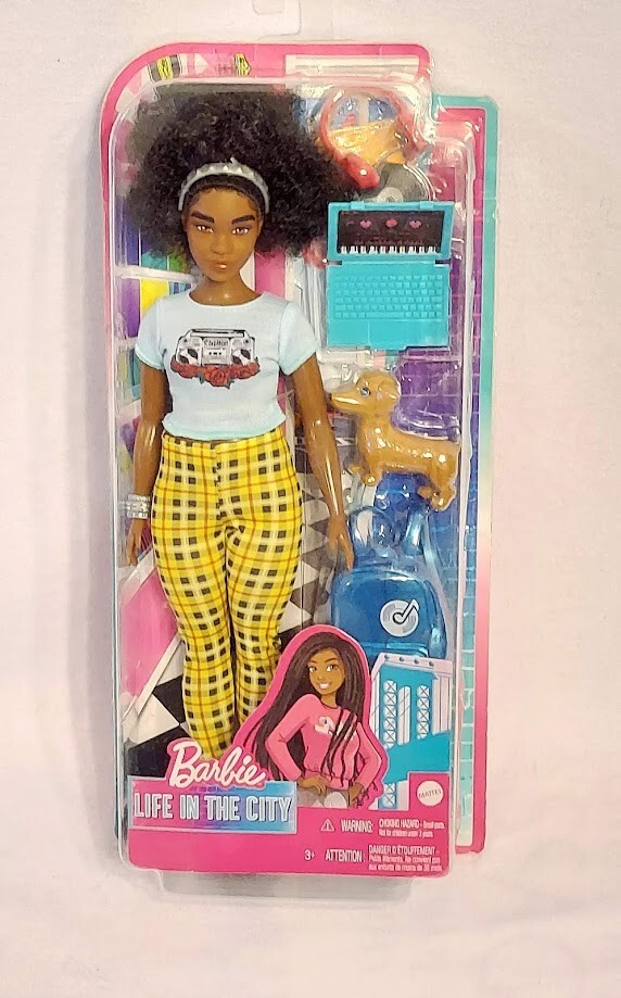 2022 Barbie - Life in the City - Lyla - Doll w/puppy Guinevere #HGX52 NRFB
