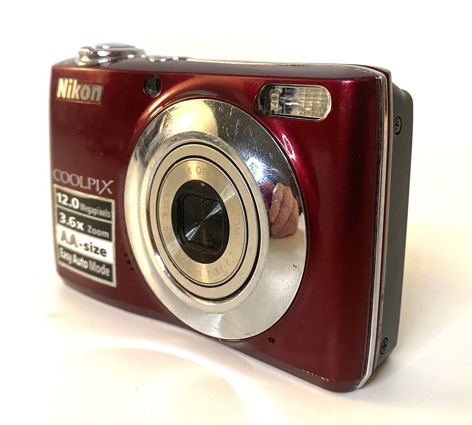 Nikon Coolpix L22 Red Point & Shoot 12MP Digital Camera-Untested/Parts Only