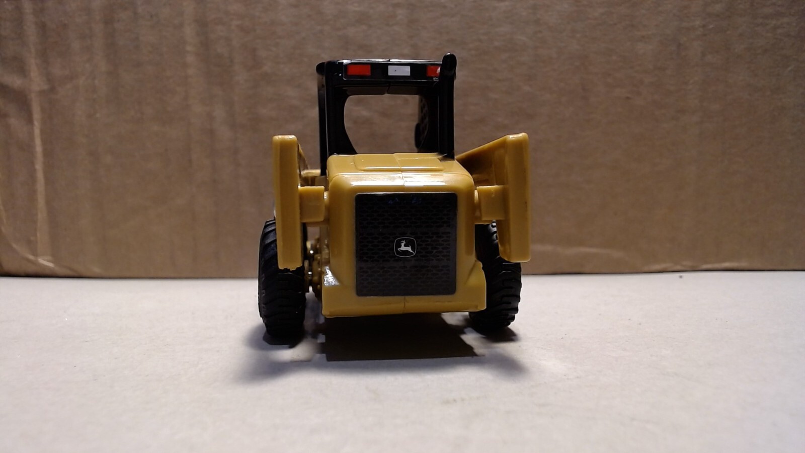 Unbranded John Deere Plastic Skid Steer Loader 4"Long Yellow