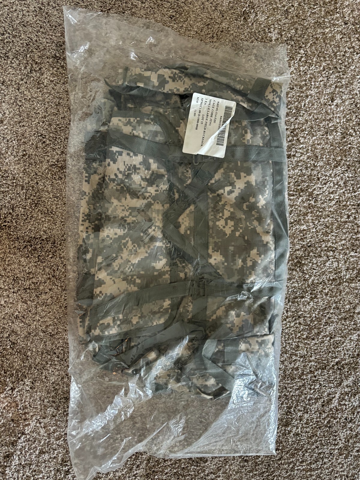 New/Sealed Rucksack Large Field Pack 8465-01-524-5285 ACU Army MOLLE