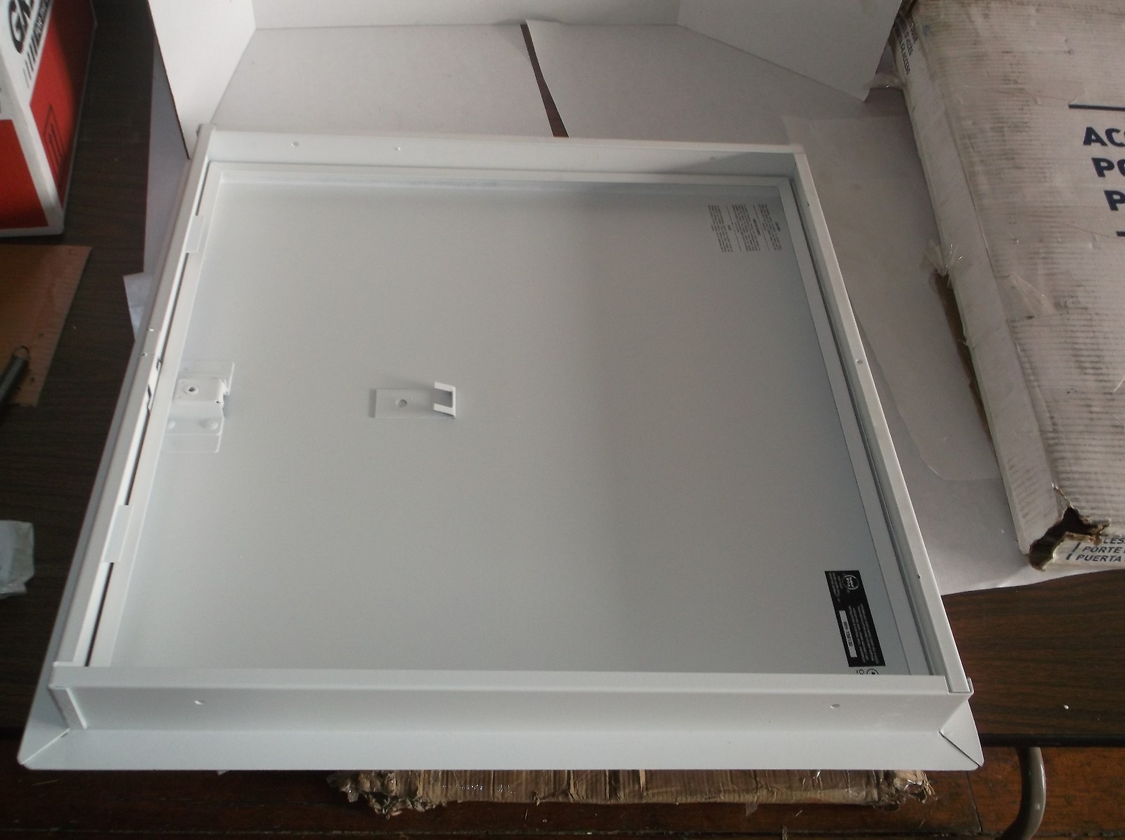 TOUGH GUY 16M219 Access Door, Fire Rated, Uninsulated, 24x24In (D61T)