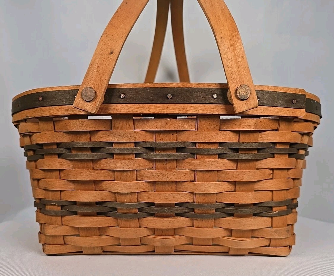 Longaberger 1996 Traditions Community Basket ~ Robust & Multifunctional