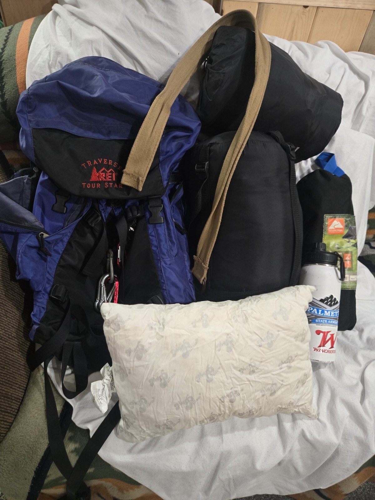 REI Traverse Tour Star large backpack n gear...