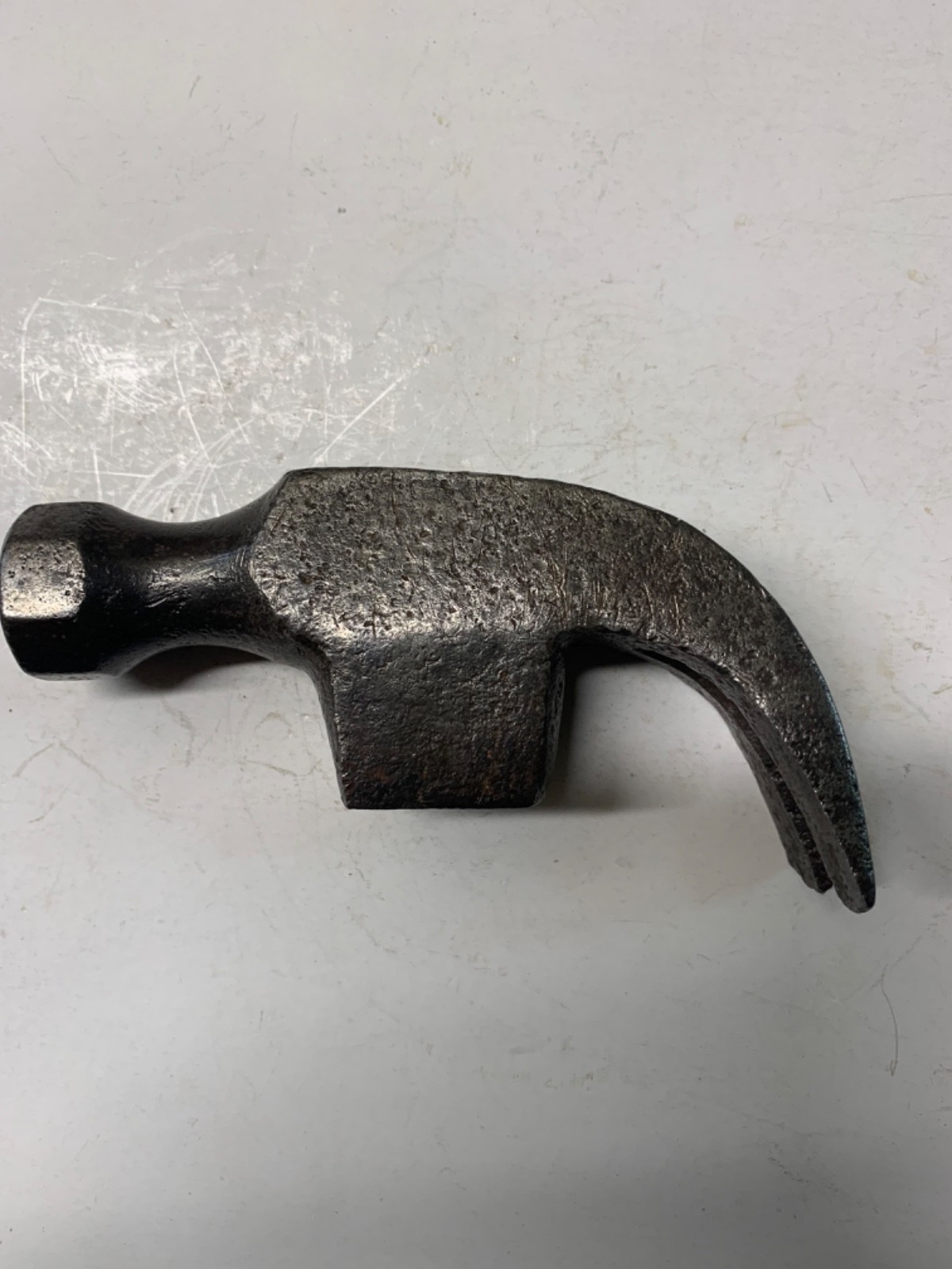 Vintage Cheney 981 ? Nail Holding Claw 16 ounce Hammer Head