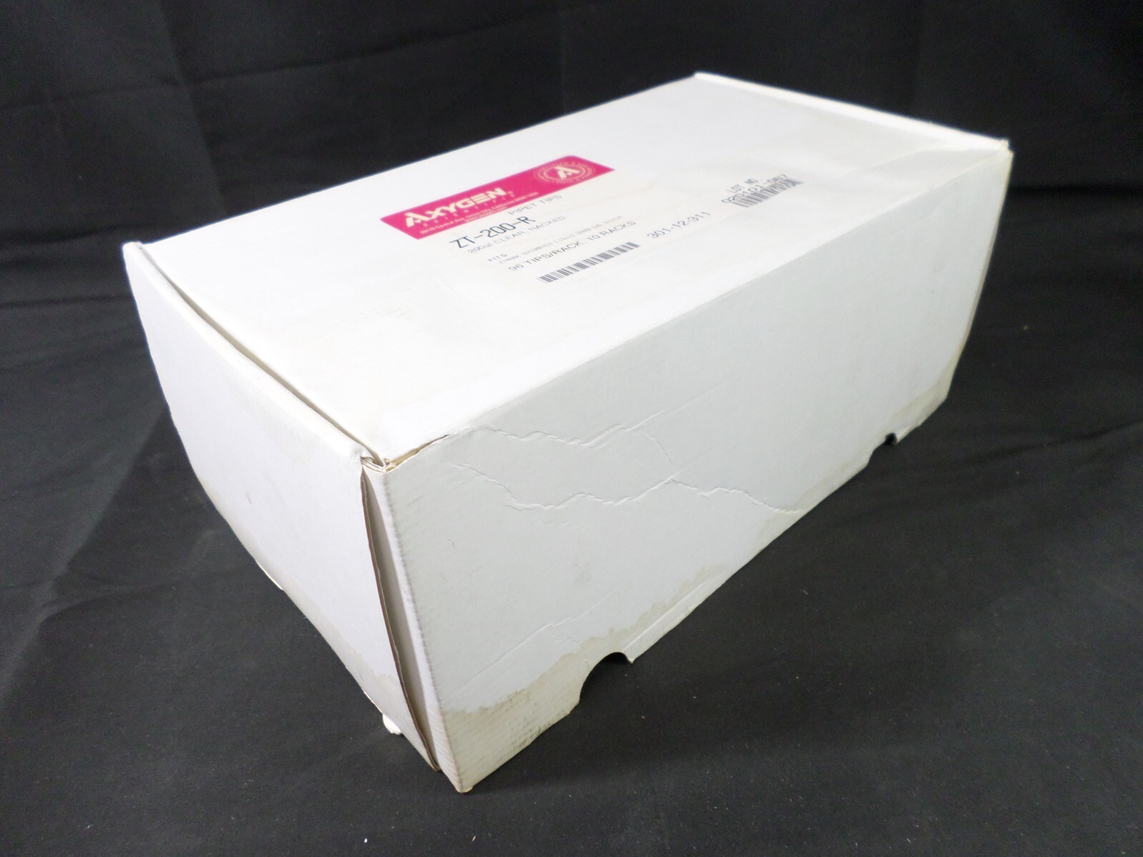AXYGEN 200μL Clear Racked Robotic Pipette Tips Fits Zymark ZT-200-R (960/Box)