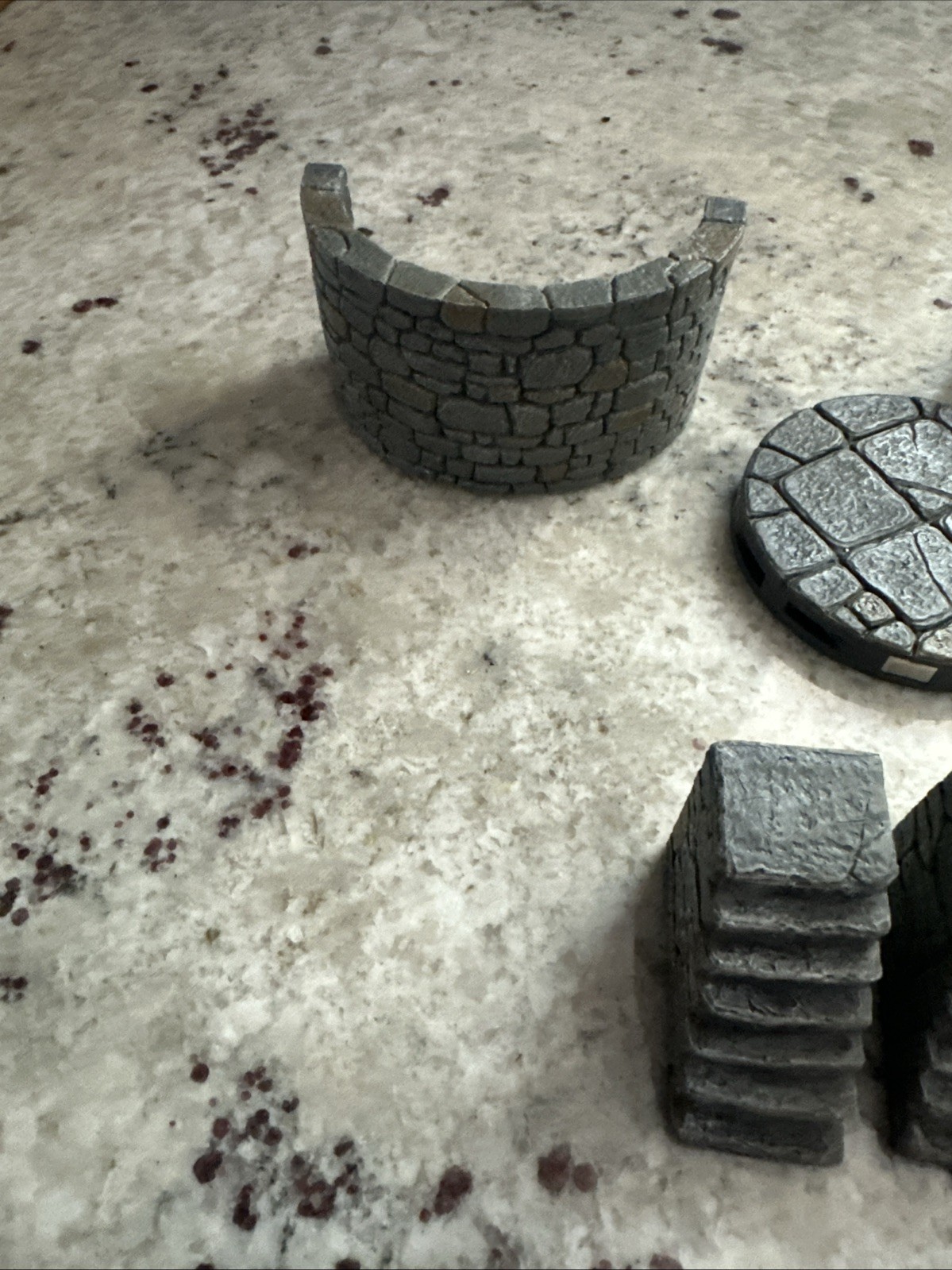 Dwarven Forge - Castle Fieldstone 4in Tower Addition A Must Have