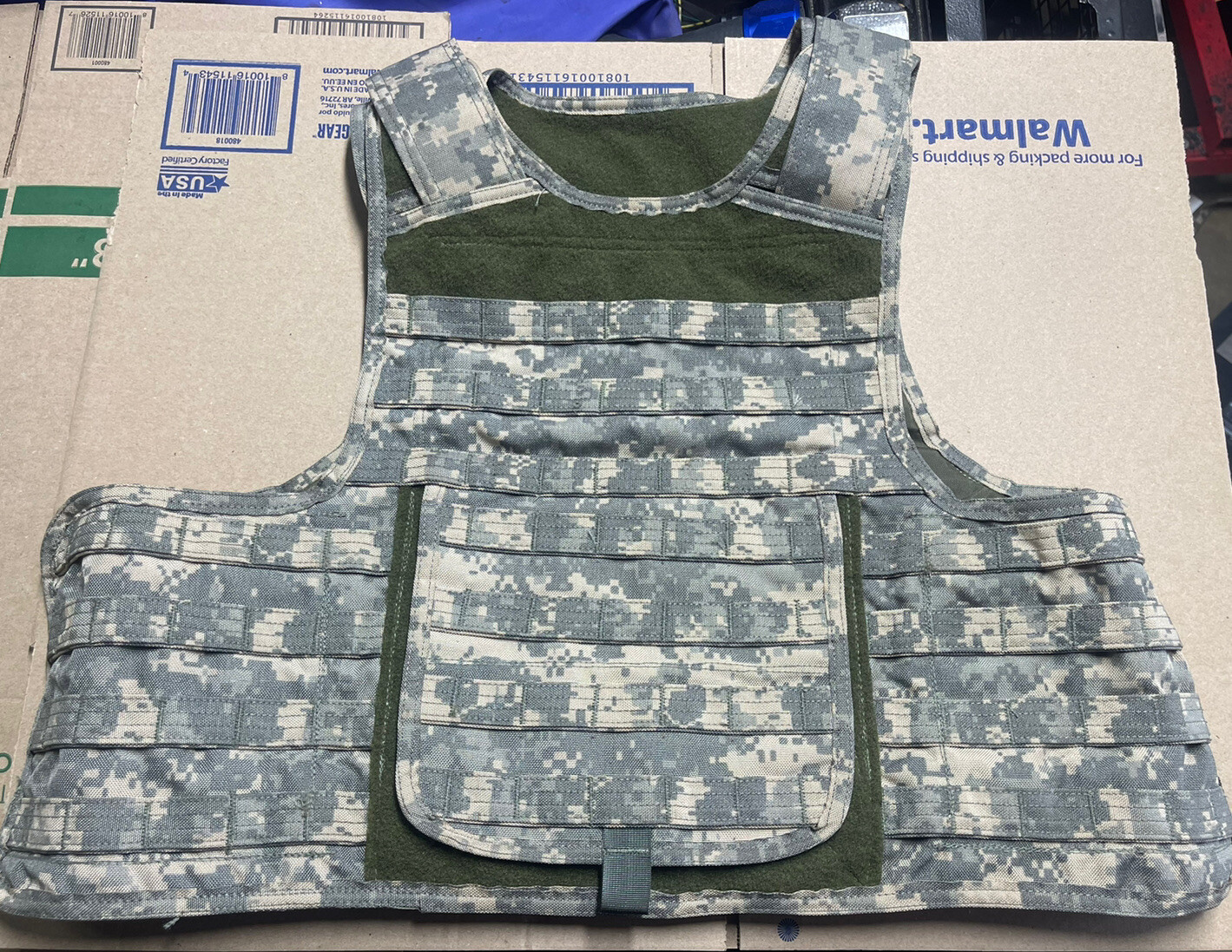 MSA MVL024-07-LARGE -UN CAMO Modular Vest Light LE(without armor)