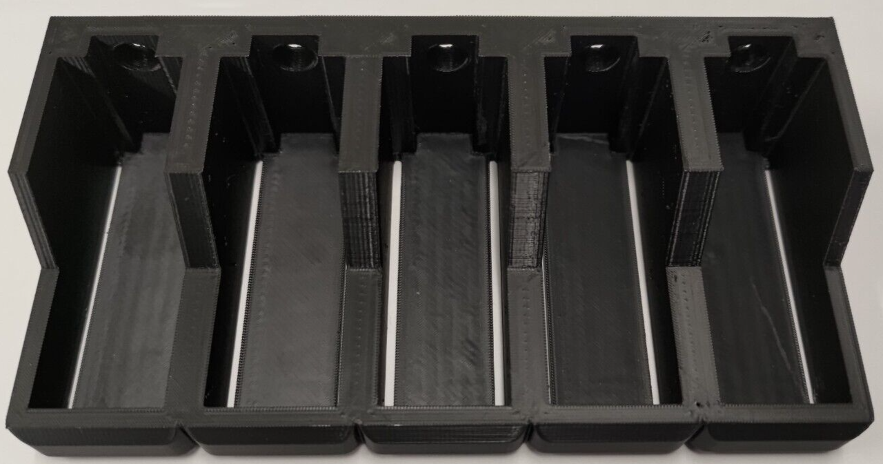 5-Slot Magazine Holder Wall Mounted Fits PMAG Magpul 223/556 Mag