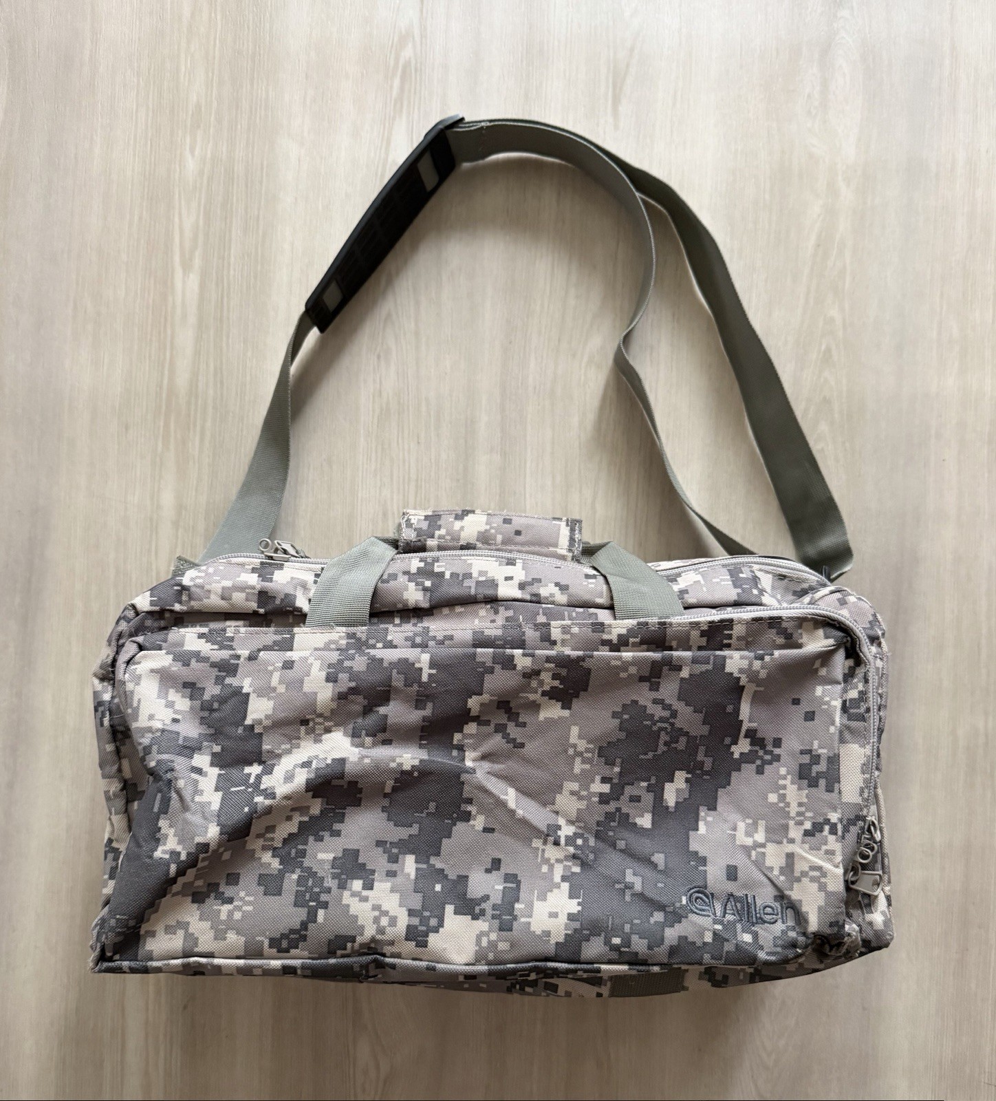 Allen Canvas Carry-All Gun Bag Tote Gym Canvas Digital Camo