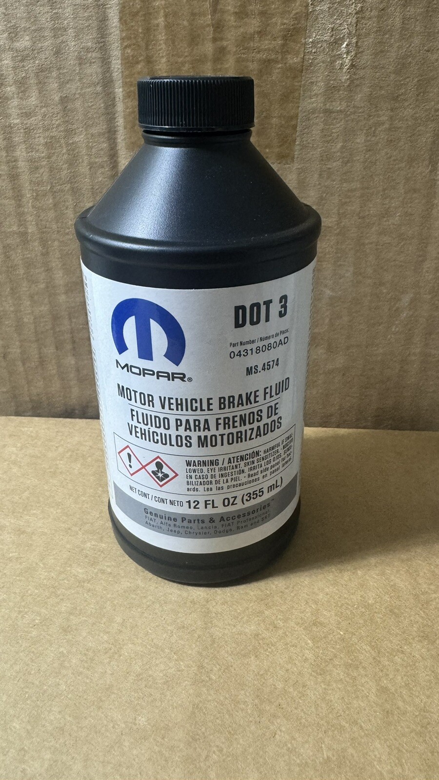 Mopar Dot 3 Brake Fluid 12 FL OZ Brand New 04318080AD Jeep Chrysler Dodge Ram