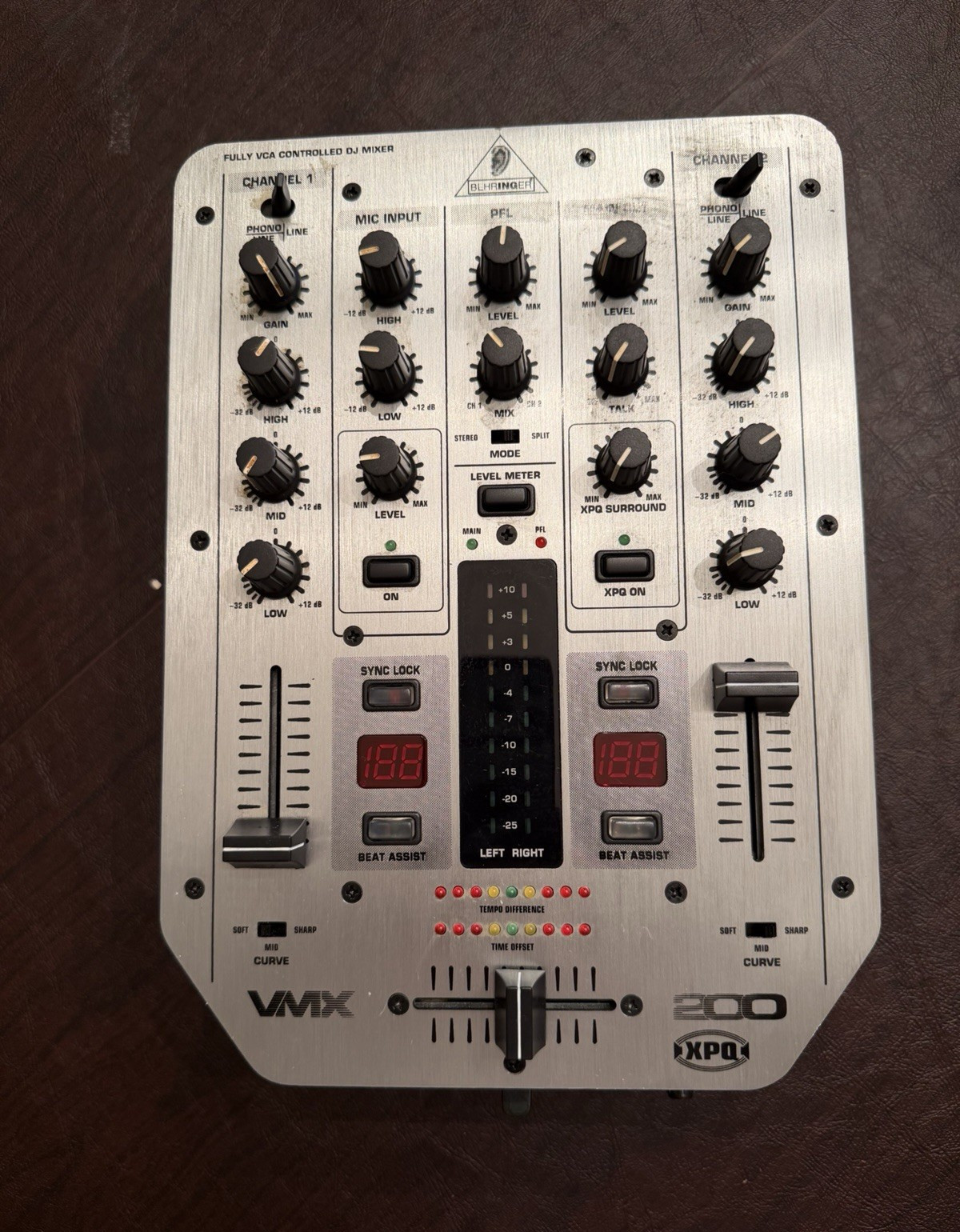 Behringer VMX200 Pro DJ Mixer 2-Channel 2-Bus Analog BPM 3-Band EQ