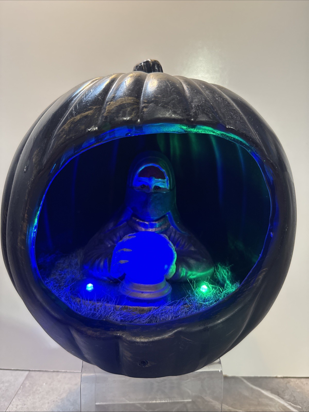 Gemmy Motion Activated Fortune Teller In Black Pumpkin Talking Color Changing 9”