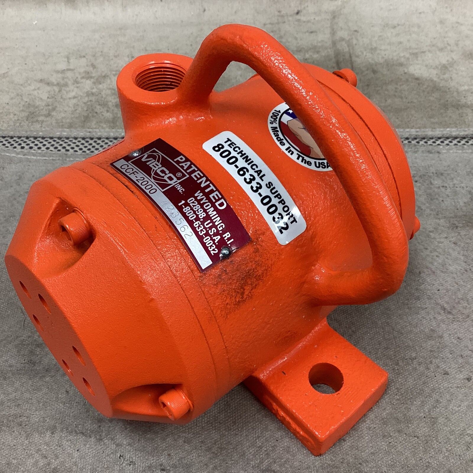 VIBCO CCF-2000 Pneumatic Vibrator 2000lbf 6000vpm 3/4" NPT CCF 78dBA Cast Iron