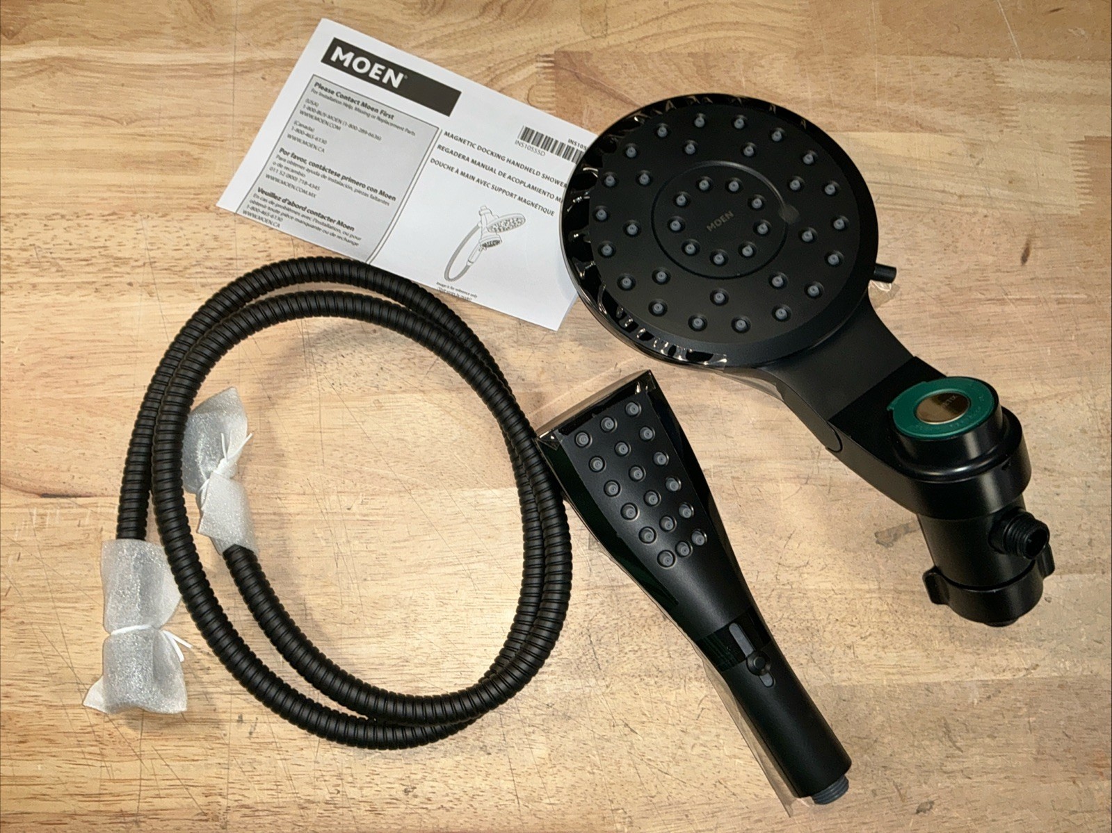 MOEN Verso Magnetix 8-Function 7” Showerhead w Handshower Matte Black 220C2BL