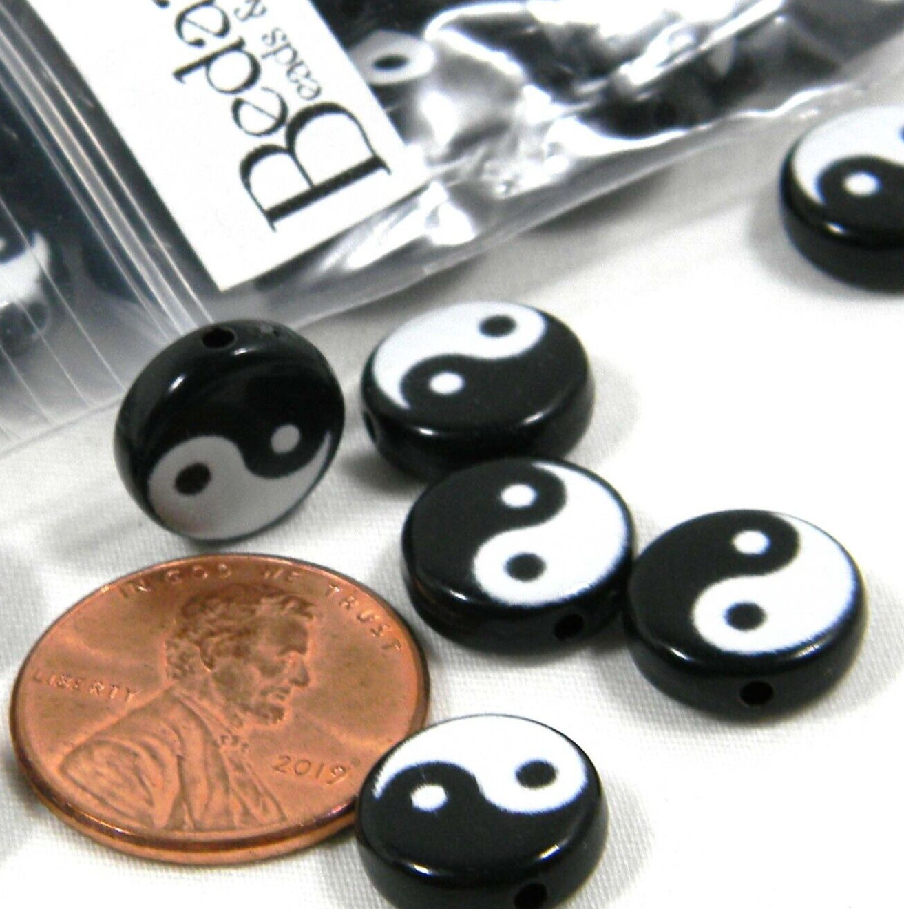 6 Black & White 11mm Round 3.5mm Thick Ying and Yang Plastic Acrylic Coin Beads