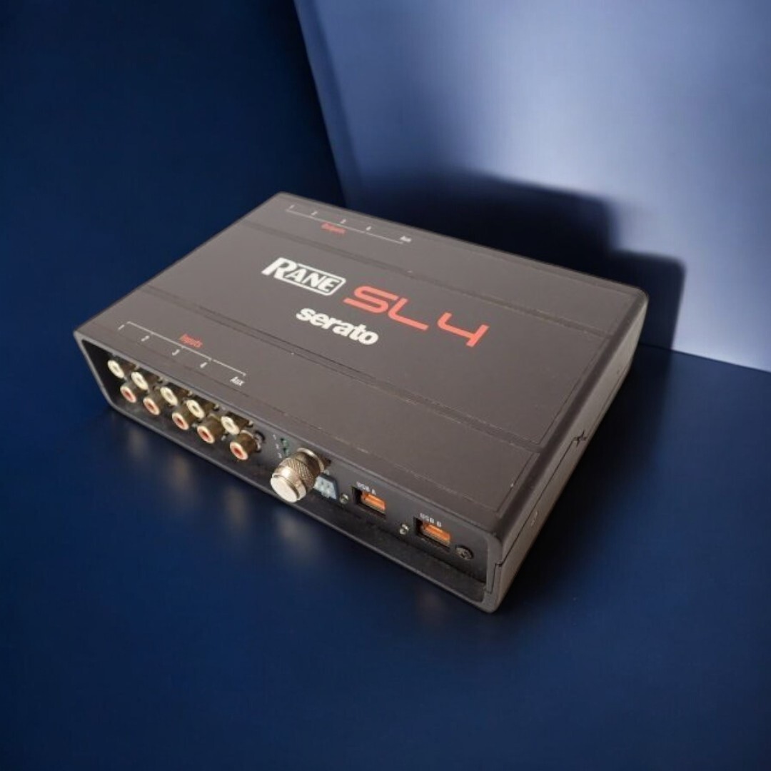 RANE SCRATCH LIVE SL4 Digital System Audio Interface Serato for DJ