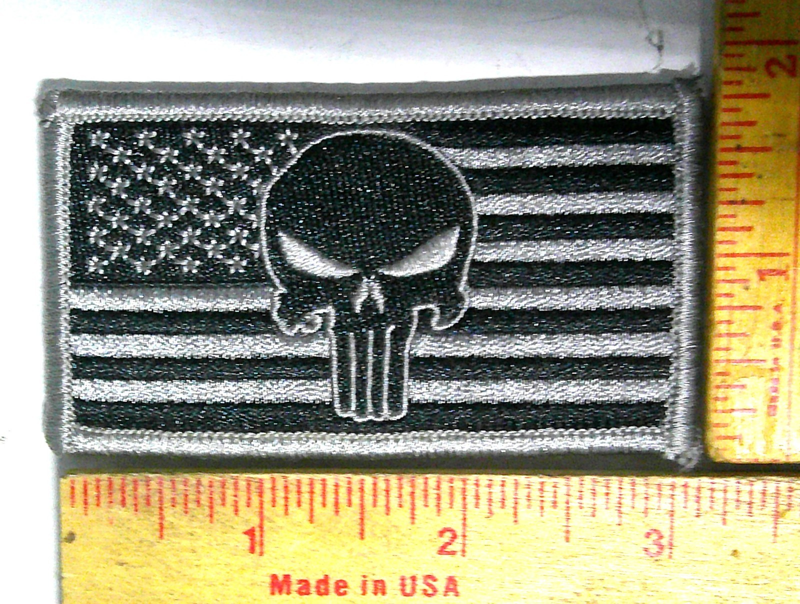 punisher skull patch w/American flag vintage collectible military memorabilia