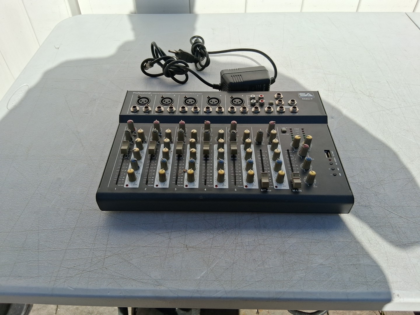 Seismic Audio SA Slider 7 Professional Mixing Console