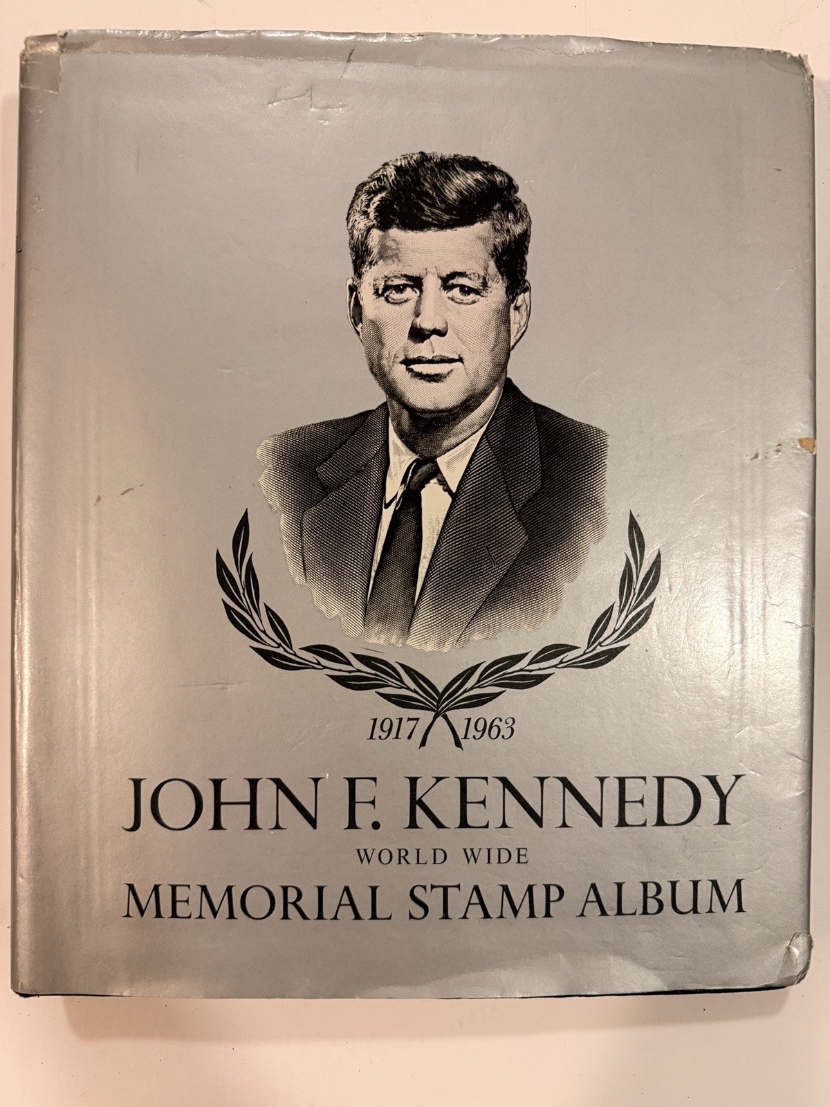 WORLDWIDE 1960s JFK COLLECTION OF 200 MINT STAMPS STORED IN MINKUS ALBUM
