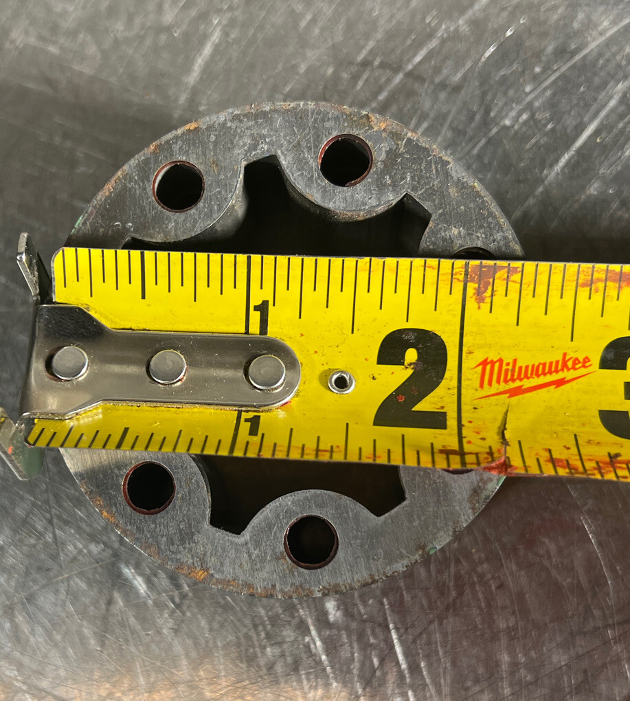 Used Surplus LAMINA HYDRAULIC MOTOR Fitting