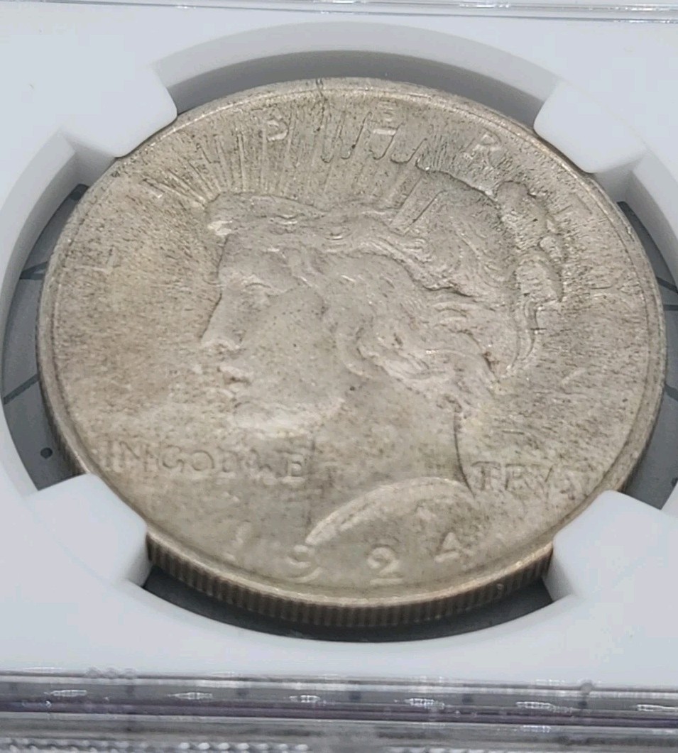 NGC 1924 MS-65 Peace Dollar