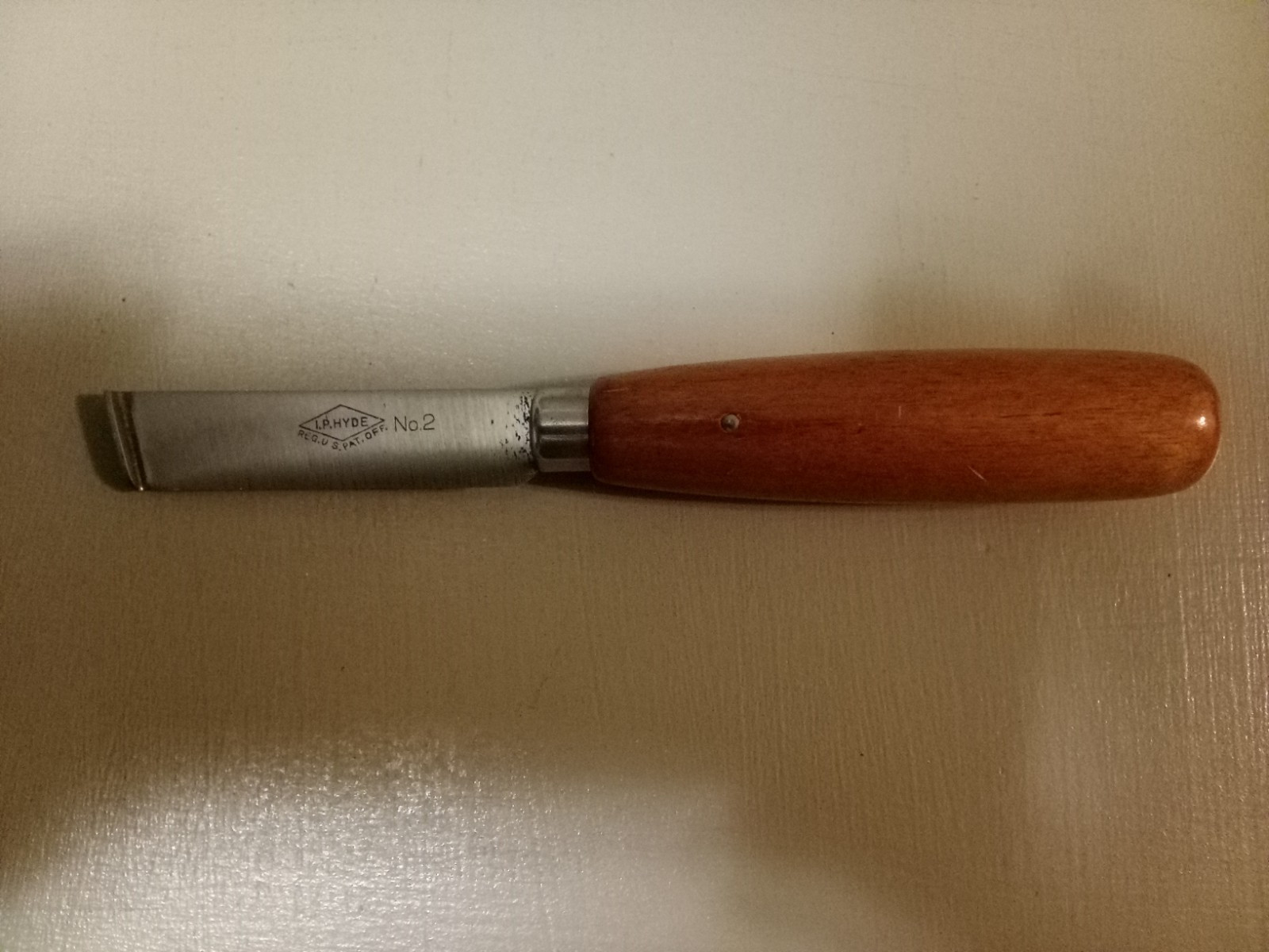 IP Hyde No. 2 Curved Lip Shoe Leather Tool. Very Nice condition.