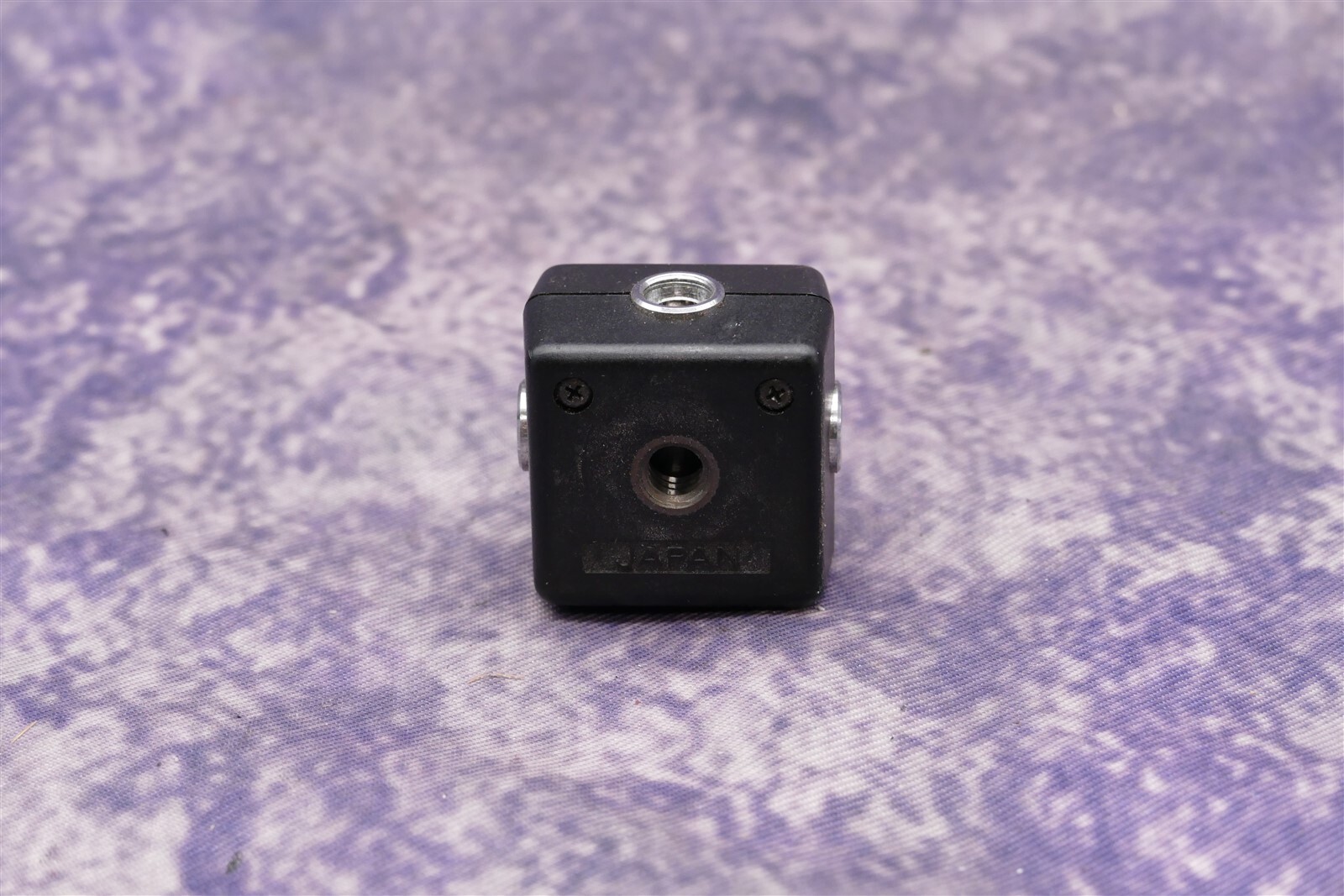 AS-10 TTL Multi-Flash Adapter
