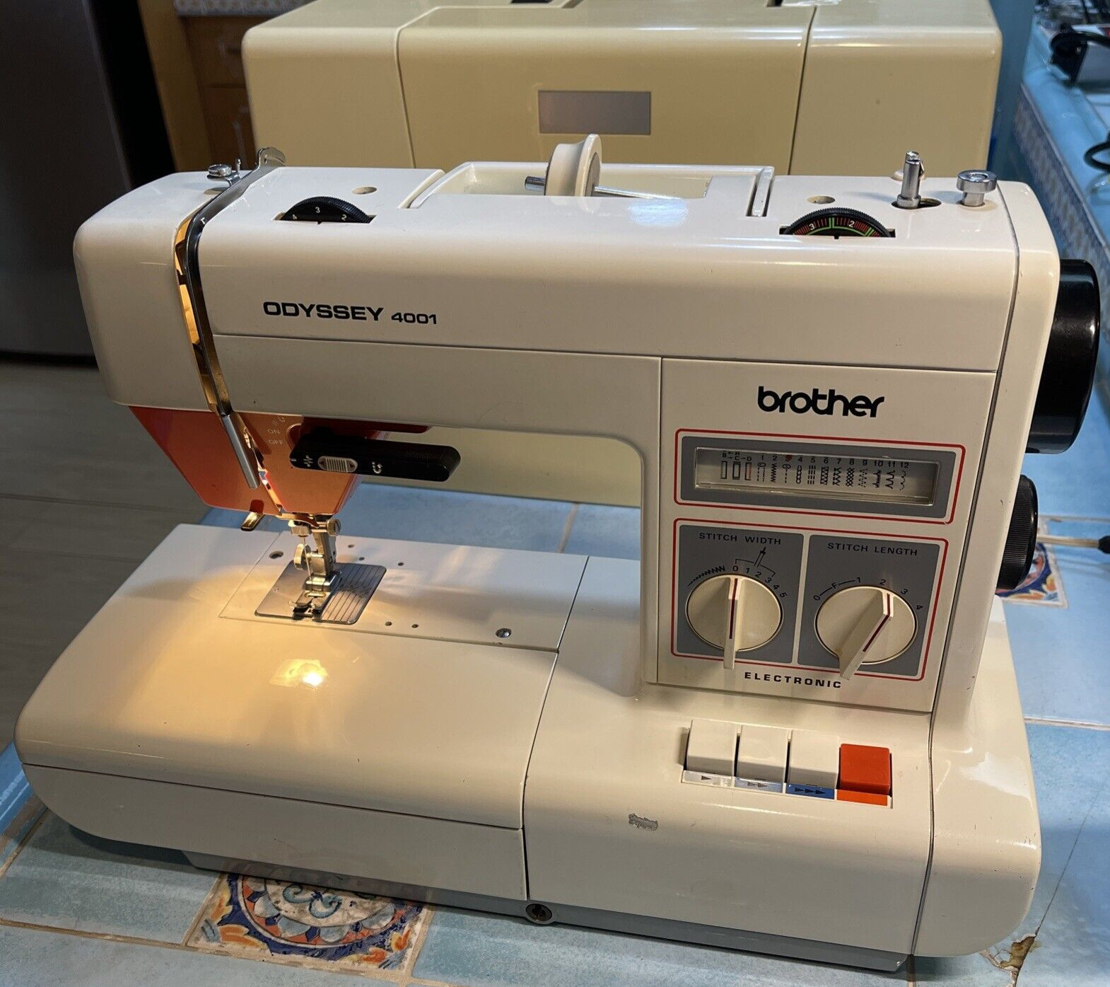 Brother Odyssey 4001 Electronic Sewing Machine Tested Ships Free