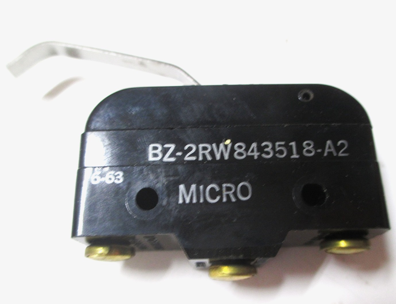 Honeywell Micro switch BZE-2RW843518-A2 -  New Old Stock - Group of 5