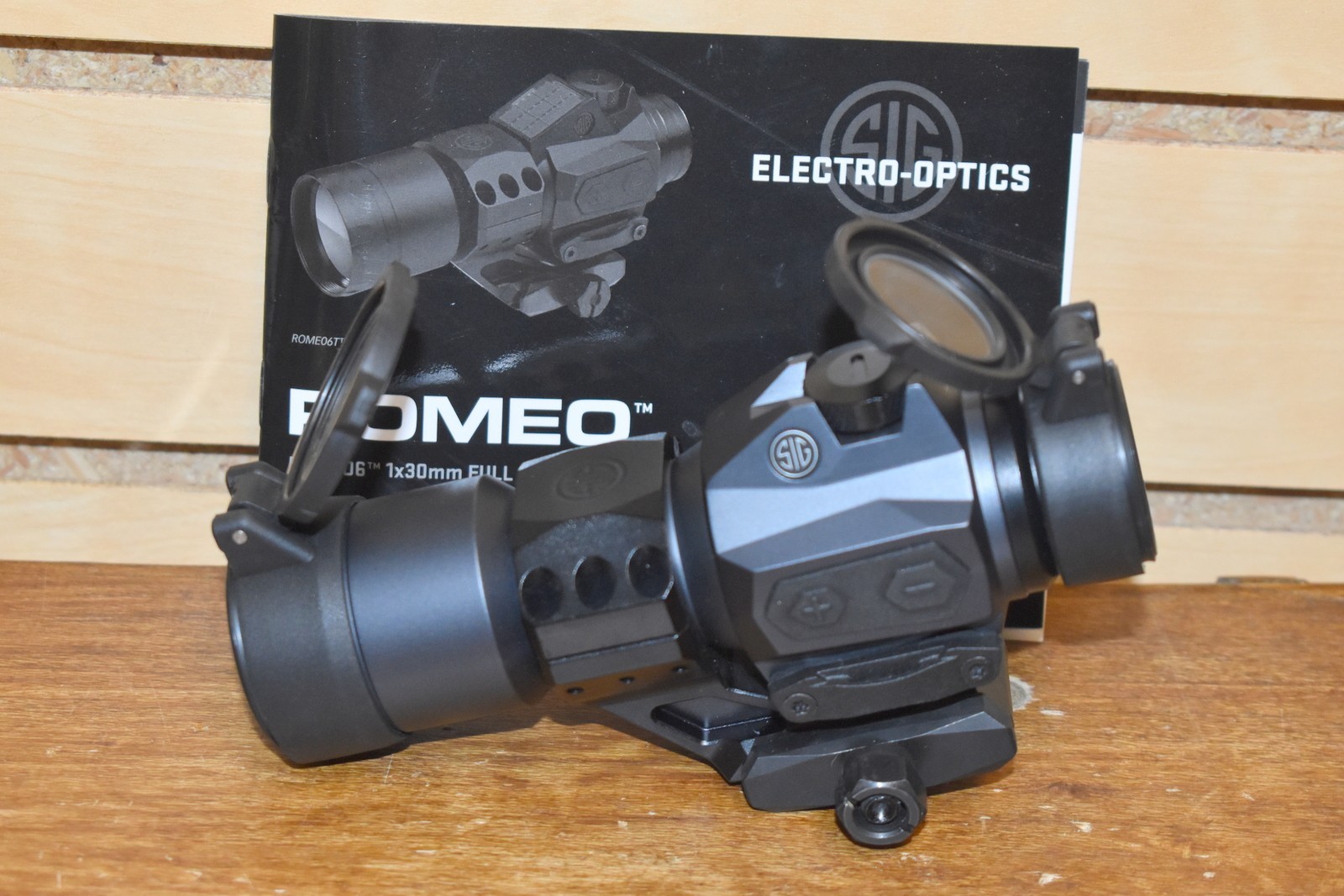 Sig Sauer Romeo 6H 1x30mm Full Size Red Dot Sight Circle-Plex Reticle