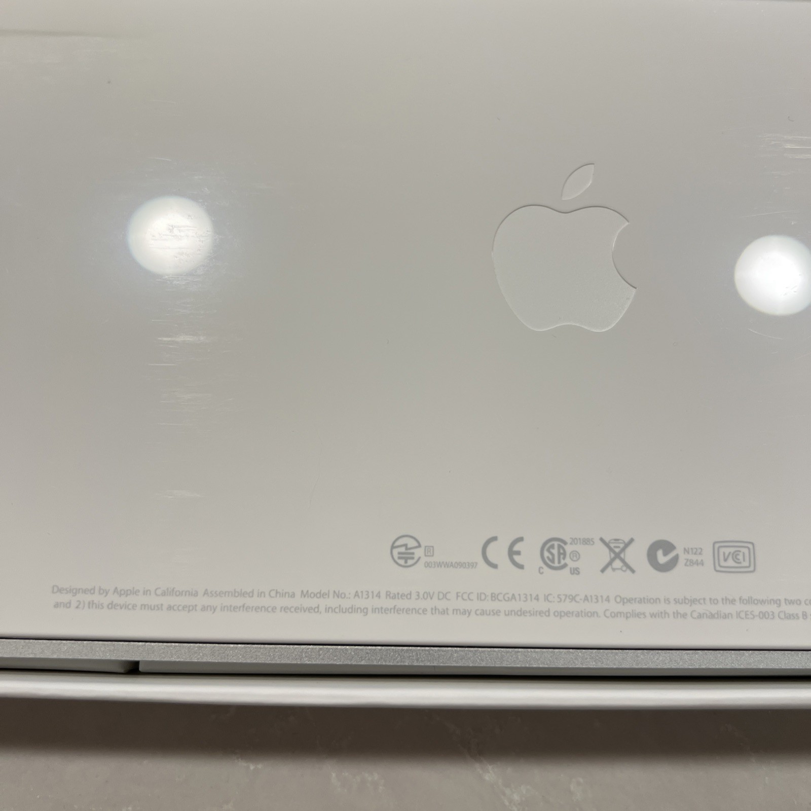 Genuine Apple A1314 Wireless Keyboard In Original Box Tested WORKING